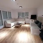Lejlighed 85 Qm Pauluste Mit Terasse Und Garten *