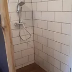 85 Qm Pauluste Mit Terasse Und Garten Lejlighed *