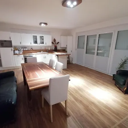 85 Qm Pauluste Mit Terasse Und Garten