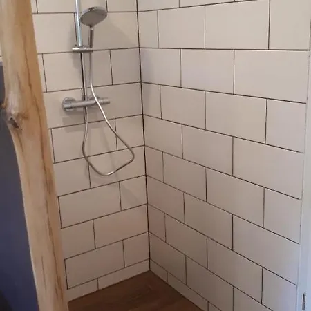 85 Qm Pauluste Mit Terasse Und Garten Appartamento *