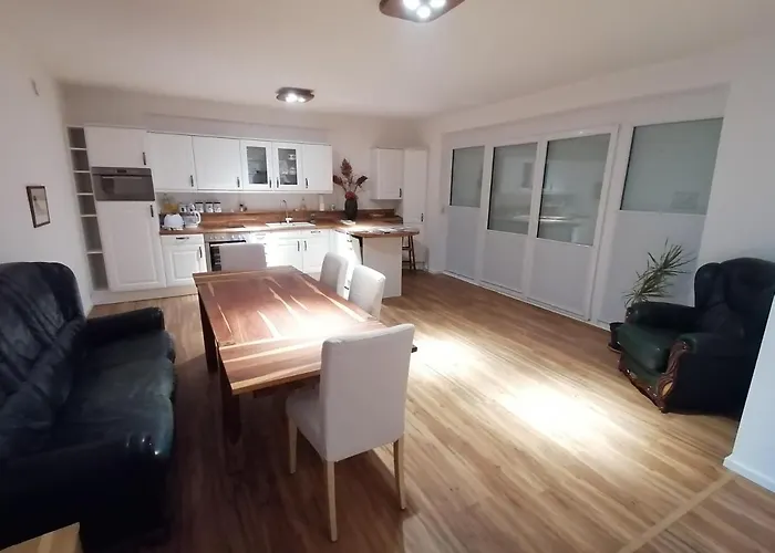 85 Qm Pauluste Mit Terasse Und Garten